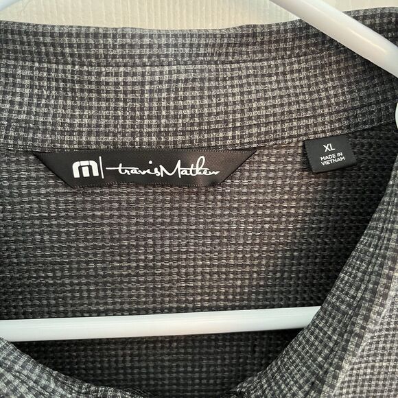 Travis Mathew Polo Shirt Mens XL Golf Check Gingham Print Pattern Fall Nerd - Picture 2 of 7